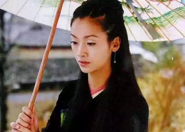 为何很多人都有“小龙女”情结？