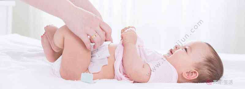 宝宝如厕训练 宝宝几个月训练上厕所 宝宝几个几个月教他如厕