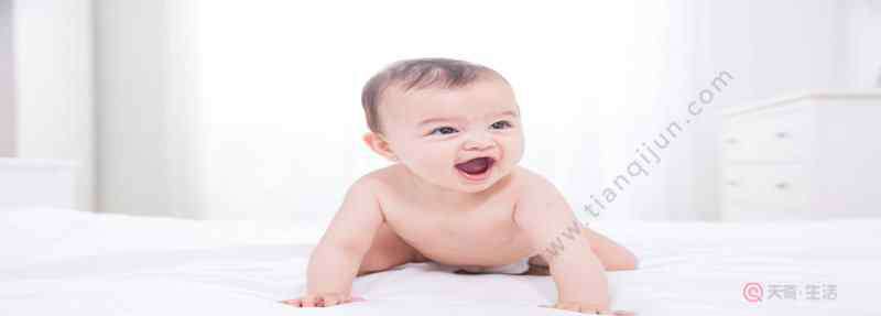 婴儿猛涨期的症状 宝宝那几个月是猛长期 宝宝猛长期的表现