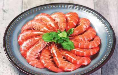 大虾蒸多长时间就熟了 水煮虾是冷水还是热水 煮虾几分钟