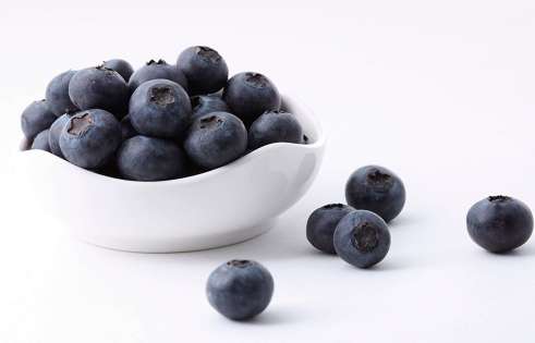 蓝莓不能和什么一起吃 蓝莓和葡萄能一起吃吗