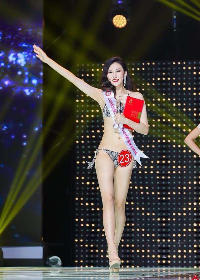 刘一菲 烟台女孩王誉霏荣获2019环球国际小姐中国区总决赛亚军