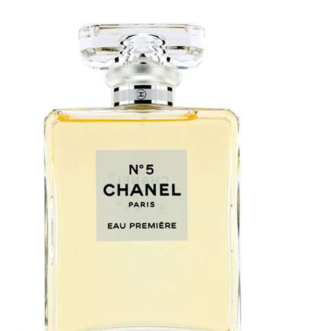 那个牌子的香水好 什么牌子香水好闻又持久 女用好闻又持久香水品牌