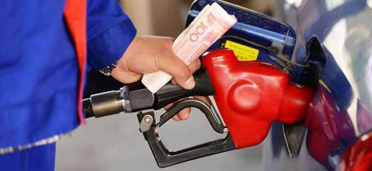 一吨0号柴油等于多少升 2019年柴油价格走向 明天油价0号柴油多少一升