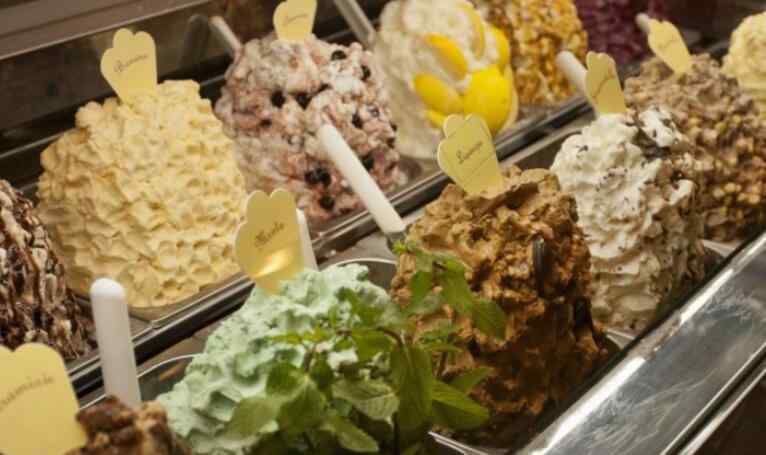 俄冰淇淋在华火热 俄冰淇淋在华火热 普京代言冰淇淋受追捧在中国热销