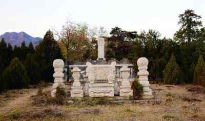 十三陵是哪个朝代皇帝的墓葬群 北京明十三陵文物被盗背后隐情 崇祯皇帝的陵墓有文物失踪