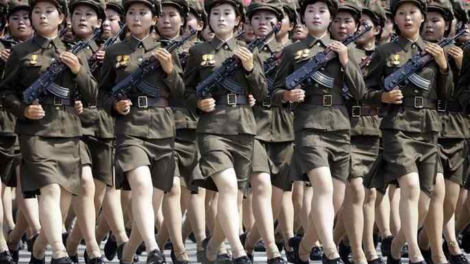 朝鲜阅兵搞笑 朝鲜阅兵2015直播 阅兵完整版视频曝光