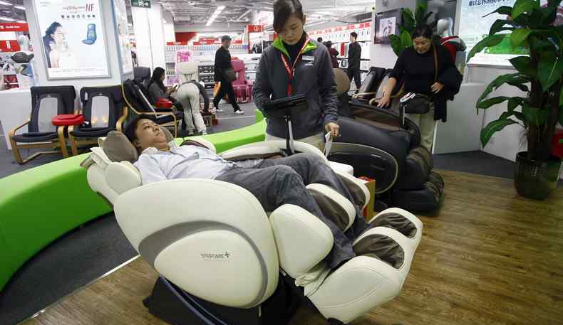 千万别买按摩椅 韩国按摩椅存严重安全隐患 目前在中国市场有售