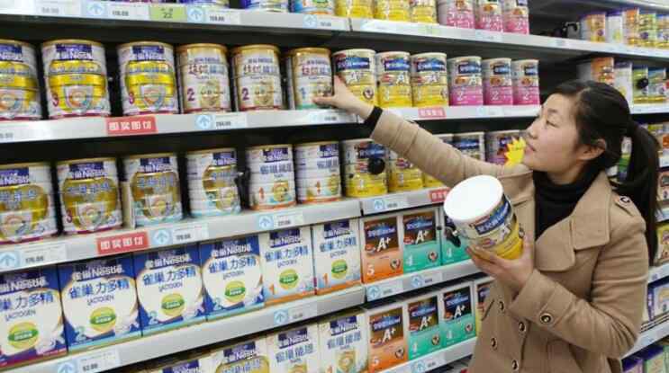 新西兰牛奶 新西兰牛奶含有毒物 8成中国进口奶粉来自该国