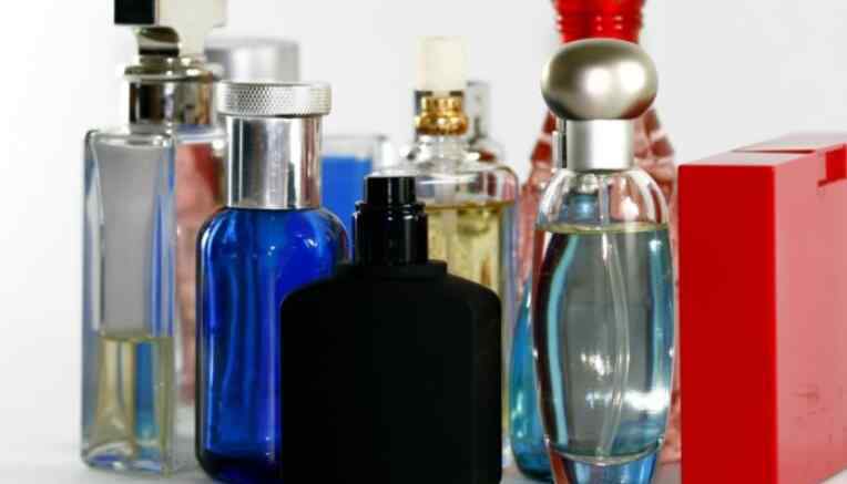 香水品牌排行榜前十名 香水品牌十大排行榜 香水的正确使用方法