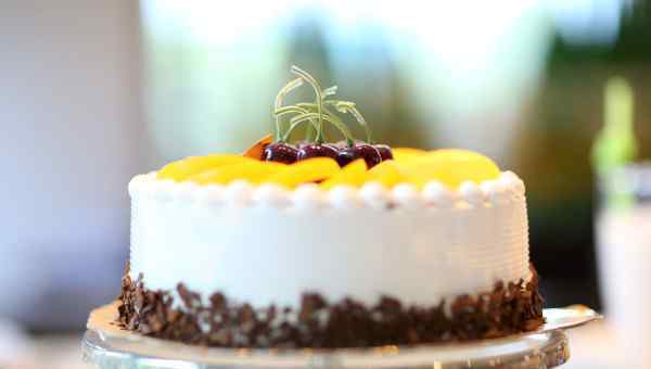  六十岁生日蛋糕祝福语