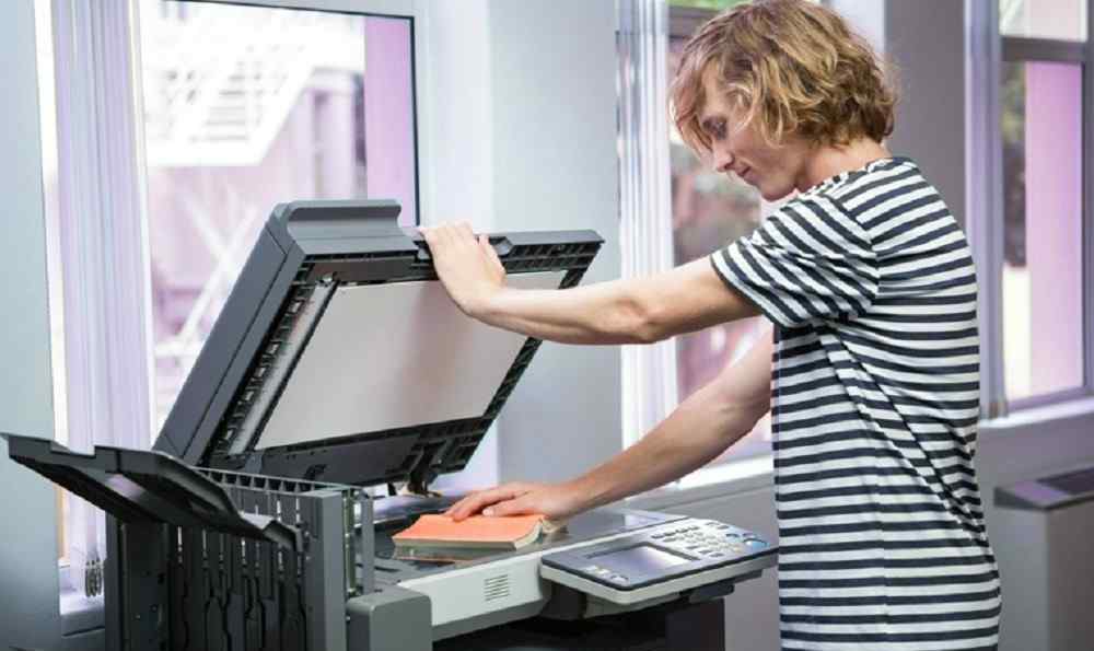 复印机大概多少钱 想买一台复印机 复印机多少钱一台？