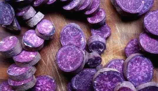 紫薯可以煮着吃吗 紫薯一次可以吃多少 紫薯可以煮着吃吗