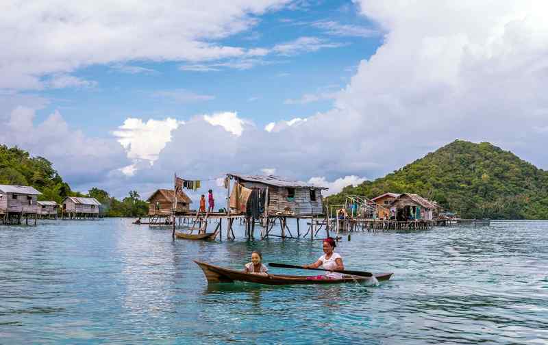 巴瑶族 海上游牧者：一生生活在海上的东南亚巴瑶族人