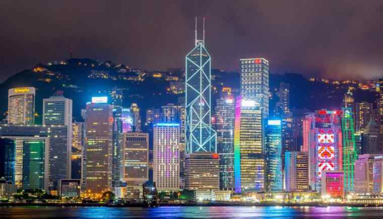 一平 2019香港人的真实生活 香港房价多少钱一平方？