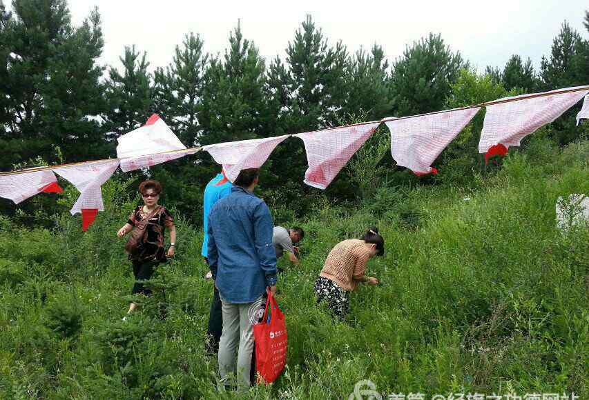 悭吝怎么读 弟子应当从哪五个方面忆念上师的恩德而生恭敬心