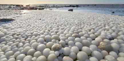 冰蛋 芬兰海滩万颗冰蛋的形成原因，我国的冰雪产业股票有哪些？