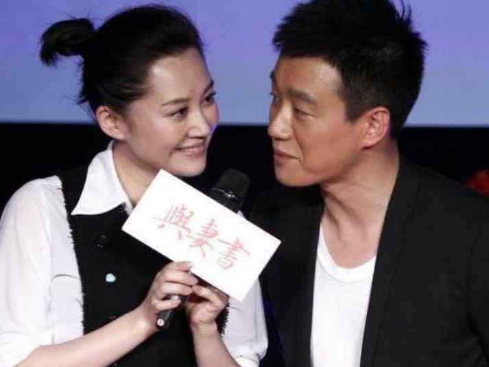 许晴八卦 许晴为什么没人娶，因为她只喜欢小鲜肉！