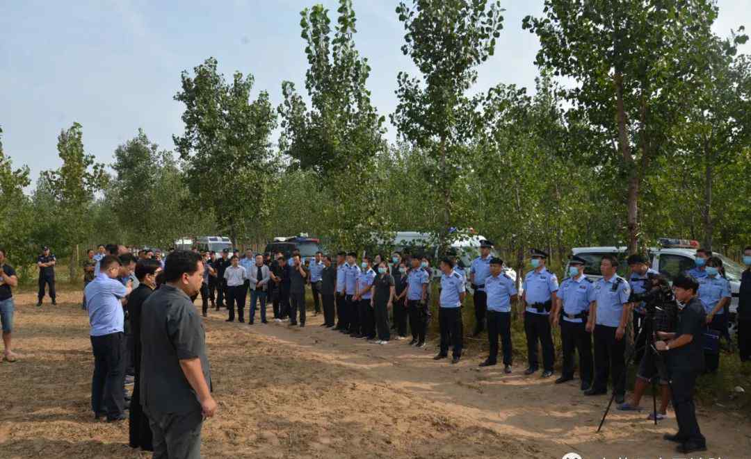 排除万难 排除万难执行土地 国有资产不能流失