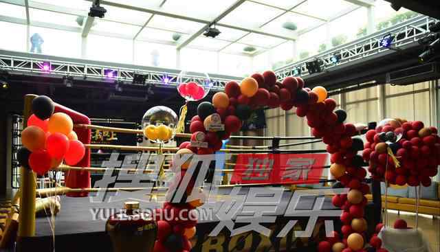 冉莹 冉莹颖三胎再得子 小儿子首曝光百日宴哪吒造型超萌