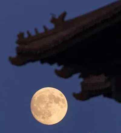 尘中见月心亦闲 中秋遇国庆：但愿人长久，千里共婵娟