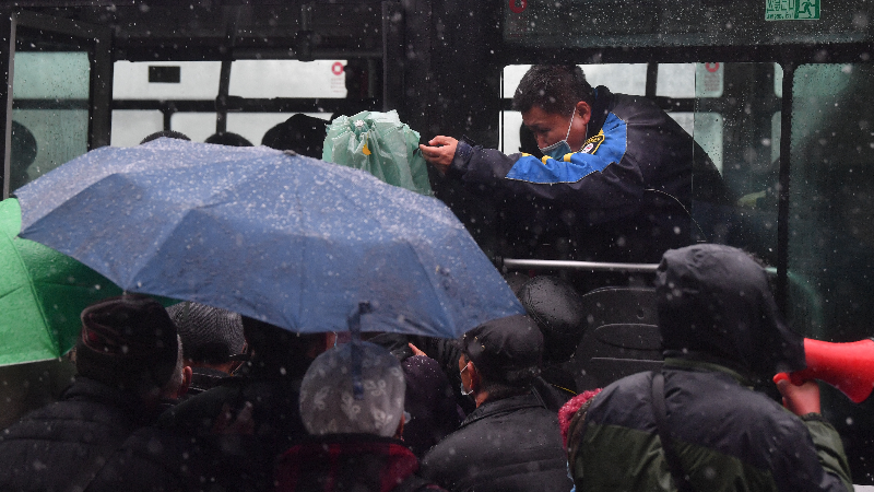 受降雪影响 北京31条公交线路采取临时措施