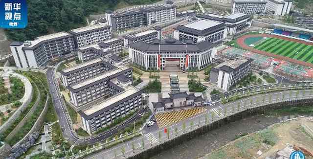 陕西省商洛中学 是可行的 陕西商洛回应摘帽贫困县7.1亿建中学 官方回应说了什么?