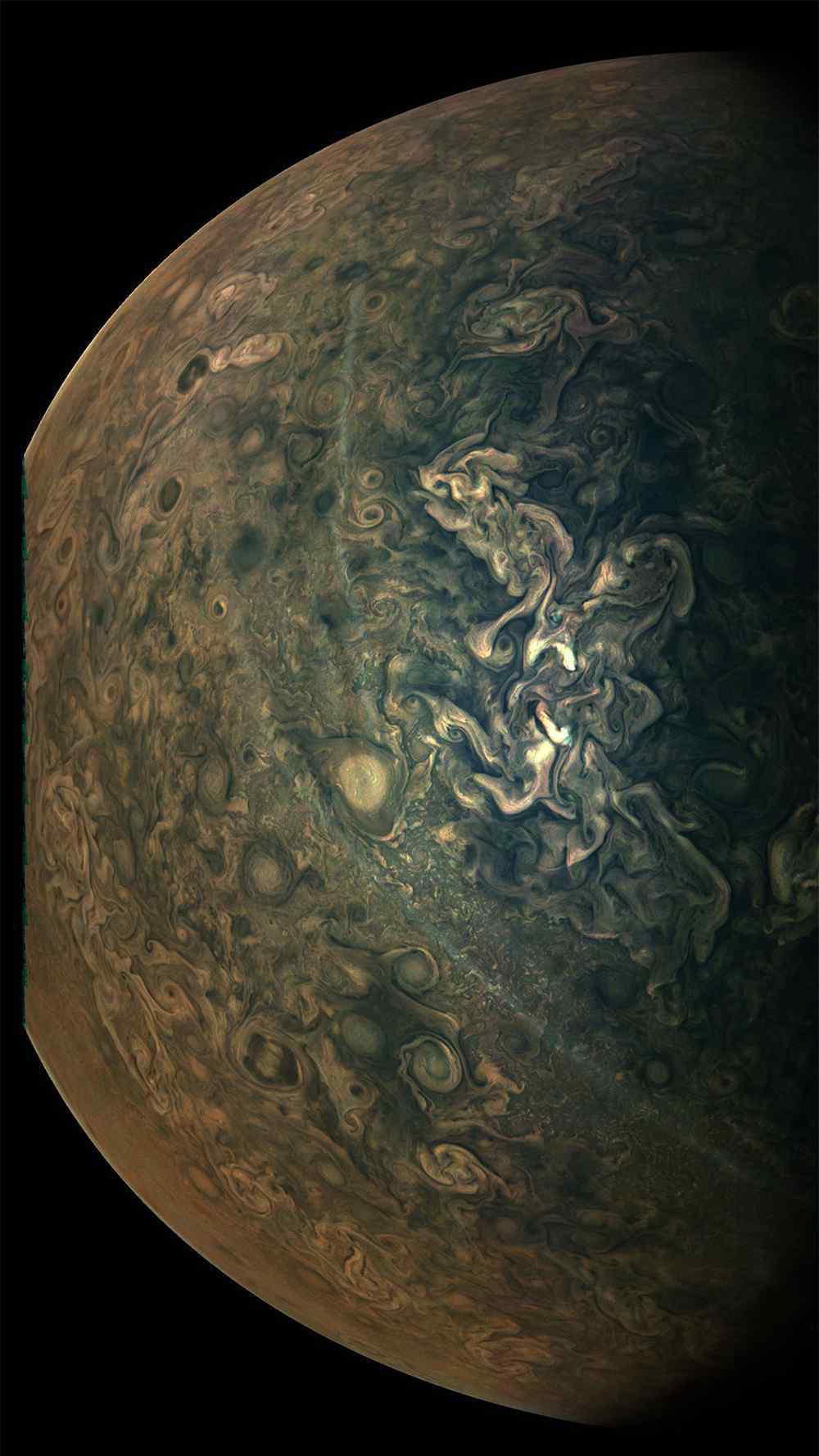 NASA发布超清晰木星照 【组图】美得令人窒息！NASA发布超清晰木星照