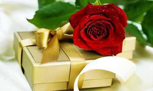 礼物夫妇 情人节送什么礼物给老婆 五类礼物促进夫妻感情