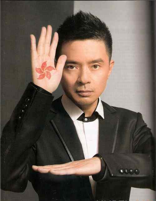 黄耀明出柜 揭秘娱乐圈10位同性恋 公开承认自己出柜
