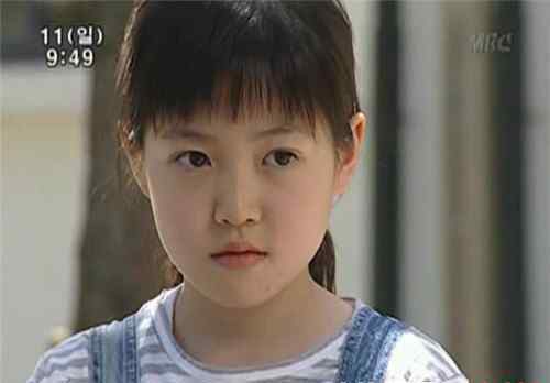 沈恩敬 盘点十位韩国电影中的小萝莉  这样的女儿不嫌多