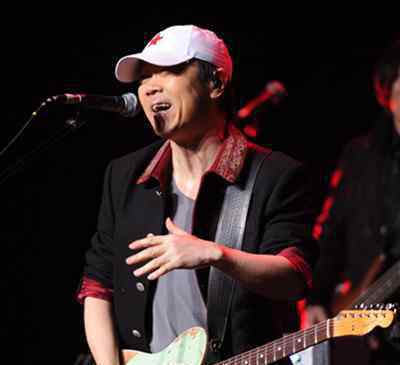 崔健资料 崔健个人资料盘点 是中国摇滚乐的开创者