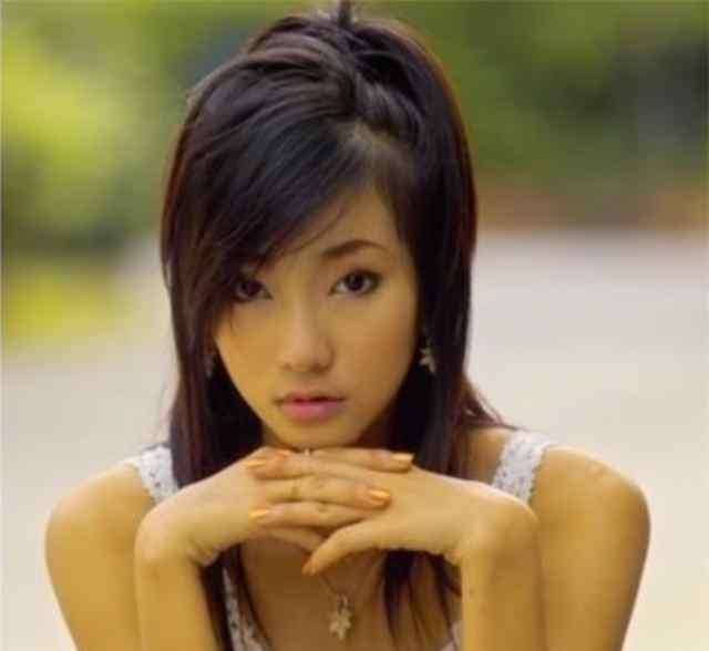 泰国女星 泰国著名女星突然猝死年仅33岁，生前沦落当乞丐街头要饭