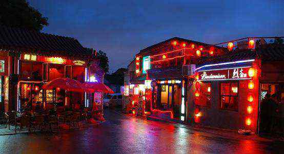 北京晚上哪里好玩 北京晚上哪里好玩，长安街最好玩！