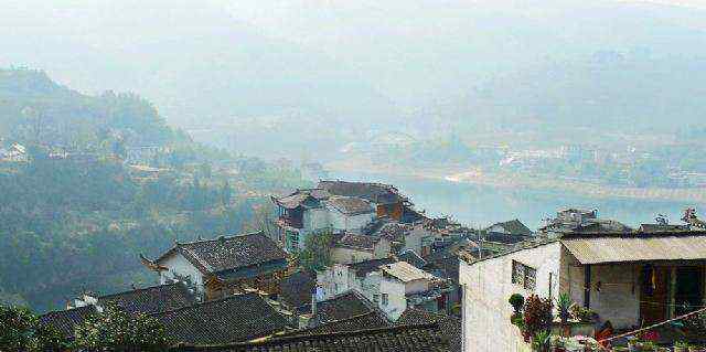 芙蓉镇在哪里 芙蓉镇在哪里，湖南省湘西州永顺县！