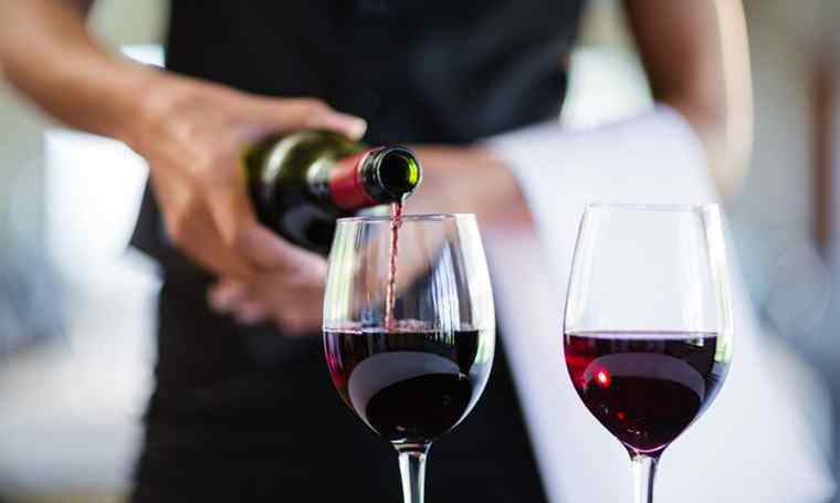 性价比最高的十款红酒 红酒买多少钱的比较好 性价比贵高的十款红酒