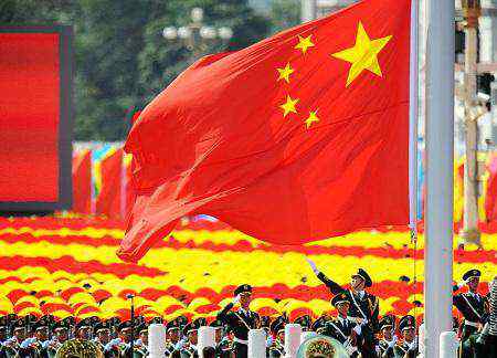 北京国旗升旗时间2019 北京国旗升旗时间，根据北京的日出日落时间确定！