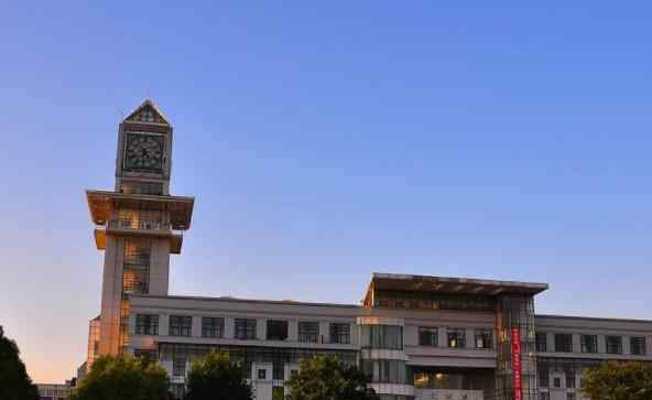 武汉中南财经政法大学 武汉中南财经政法大学地址 是几本 是985还是211