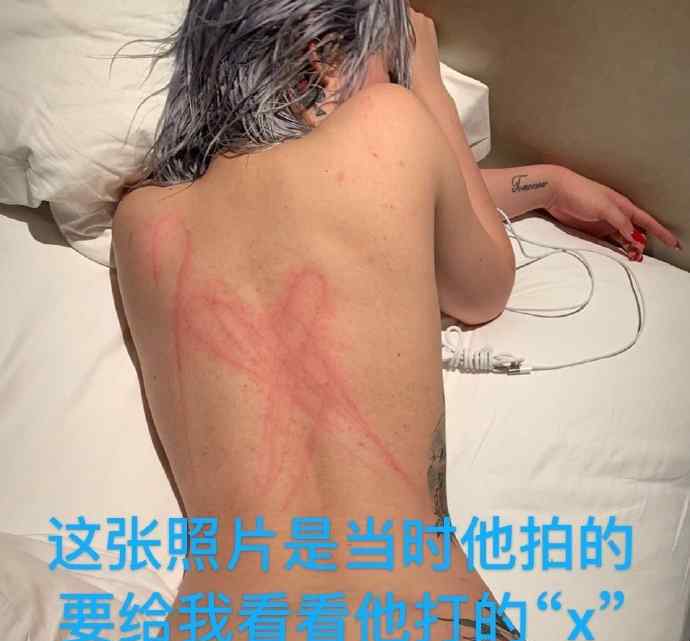 母狗调教 把没素质当真性情！威胁女友舔马桶、关笼子…屈楚萧渣出新高度