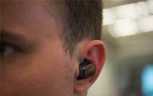 最小型蓝牙耳机 最小的蓝牙耳机是哪款 迷你耳机选购技巧