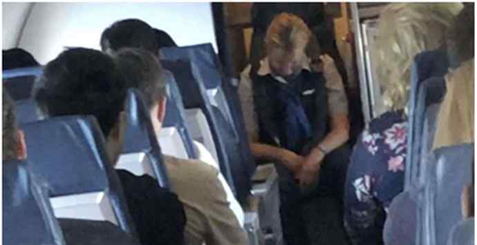 空姐系列 空姐高空执勤喝醉 一系列举动吓到乘客事件后续曝光