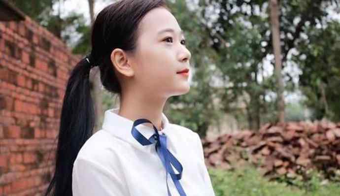 诗如雅 诗如雅创始人谁帮了她 抖音网红张曼如真实资料身价起底
