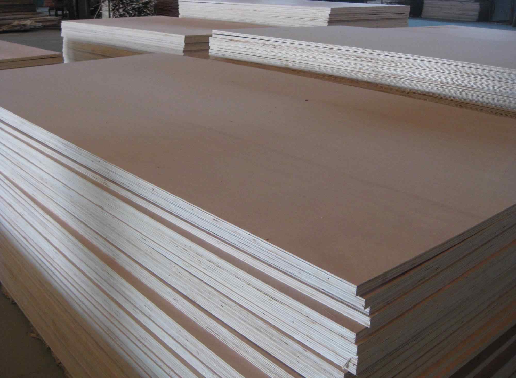胶合板密度 胶合板密度和厚度 胶合板具体有哪些特点