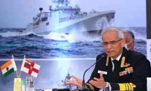 中印对抗 印军高官反对建三艘航母：用潜艇就能对付中国