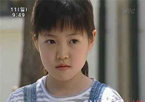 沈恩京 盘点十位韩国电影中的小萝莉  这样的女儿不嫌多