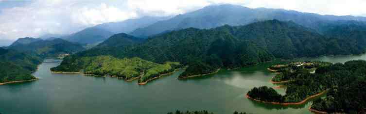 天柱峰 天柱峰景区在哪里 天柱峰景区游玩攻略