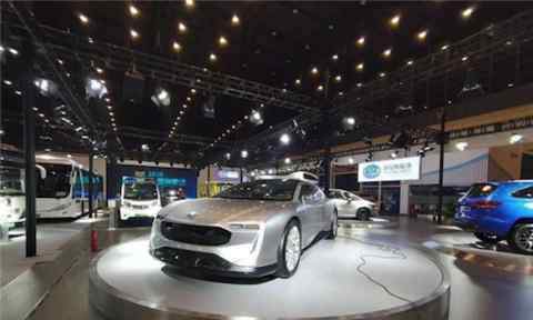 国马新能源汽车 国马新能源概念车亮相第八届郑州新能源汽车展