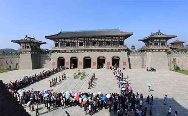 平谷飞龙影视基地 北京哪里有影视基地可以参观