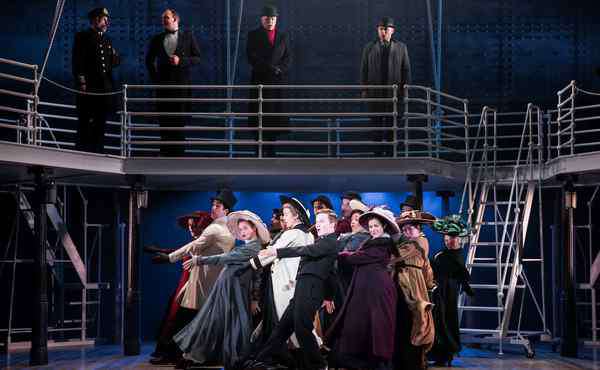 伤感音乐剧 音乐剧《泰坦尼克号》虐哭上海观众，他们带着悲伤离开剧场