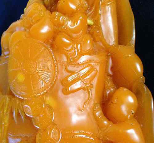 寿山田黄 巨型寿山田黄石雕出现在湖南藏家手中